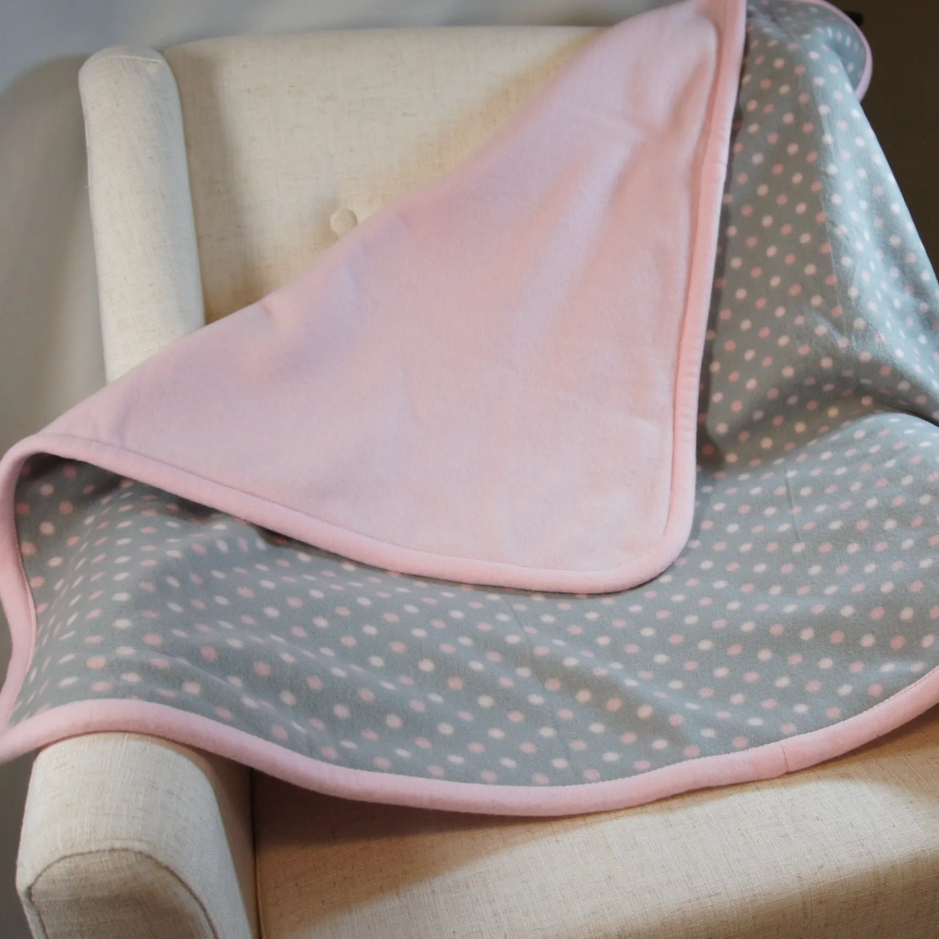 Baby - Blanket - Gray with Pink Polka Dots