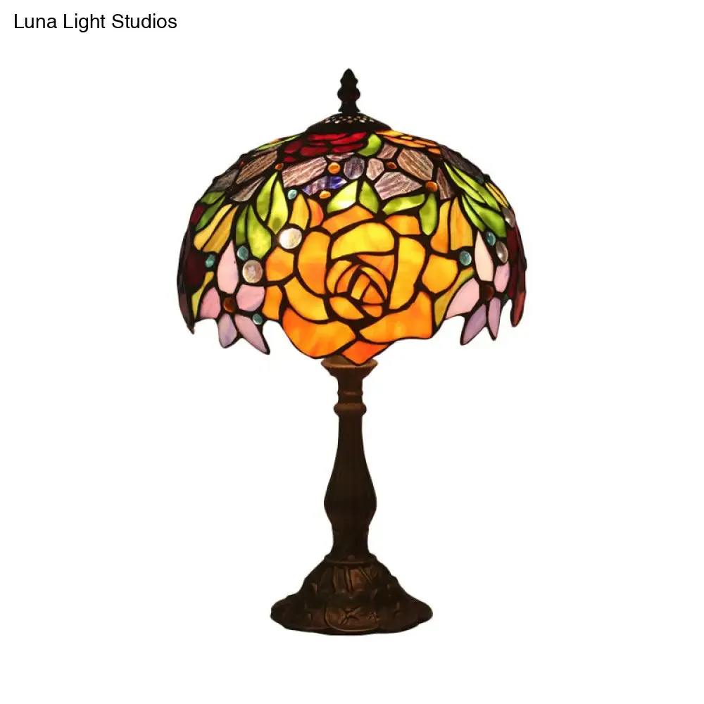 Bronze Night Light Rose: Stained Glass Table Lamp with Baroque Style - Bedroom Lighting