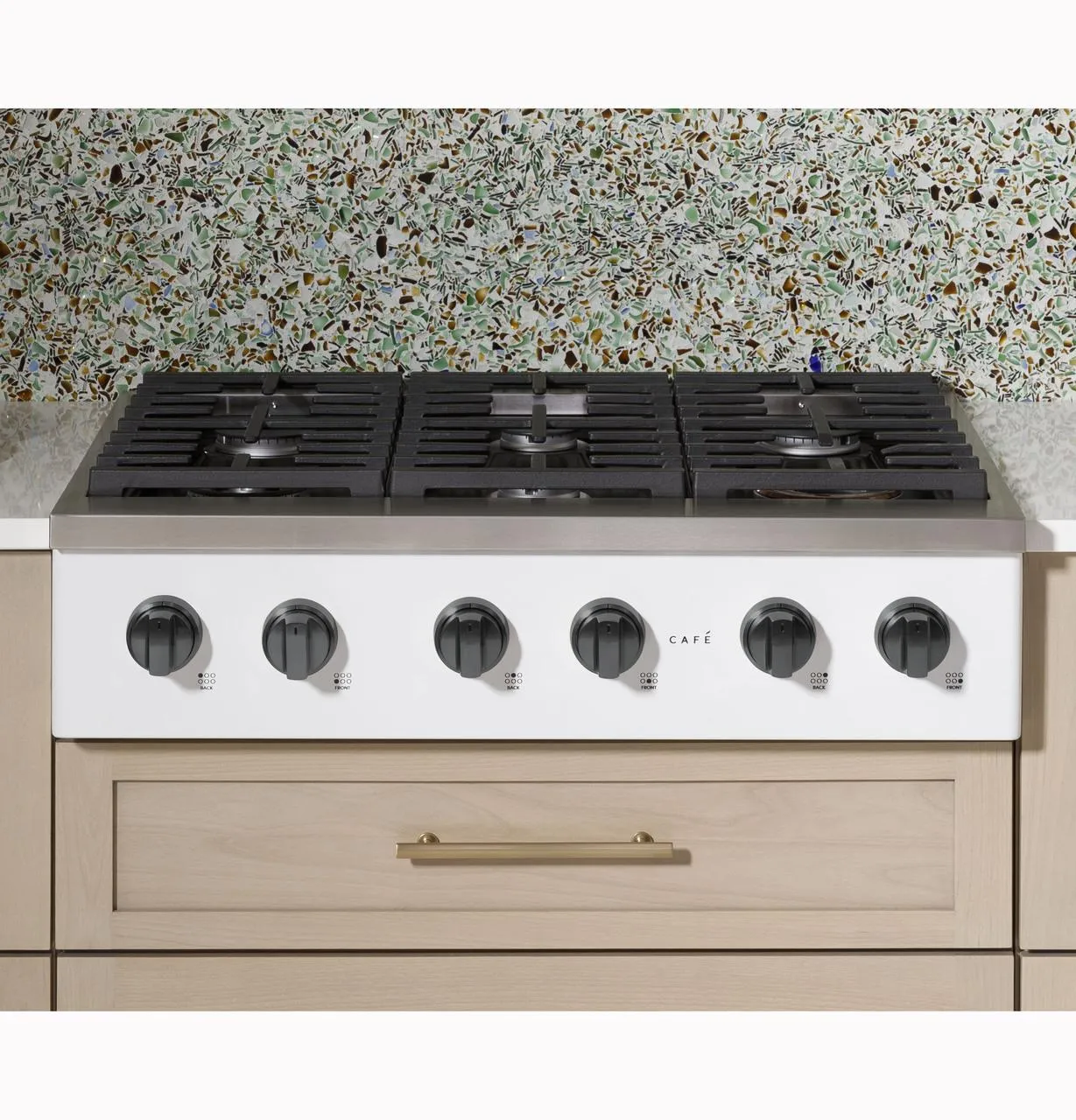 Cafe CGU366P2TS1 Caf(eback)™ 36" Commercial-Style Gas Rangetop with 6 Burners (Natural Gas)