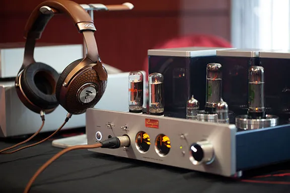 Cayin HA-6A EL34 Vacuum Tubes, Headphone Amplifier