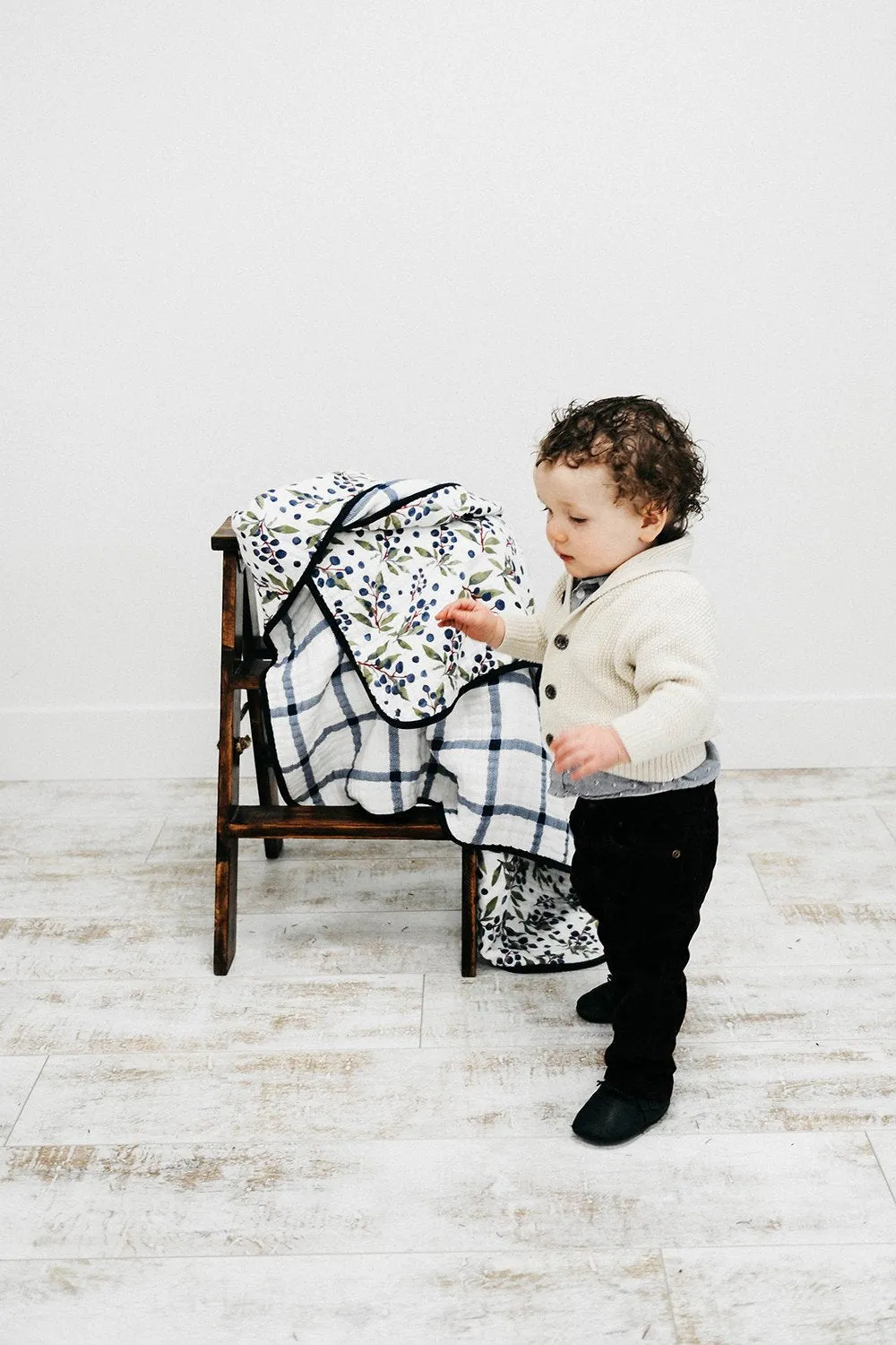 Clementine Kids - Reversible Muslin Blanket Quilt - Huckleberry