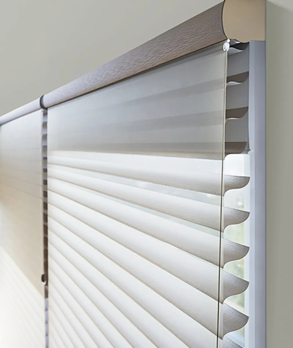 Hunter Douglas Silhouette