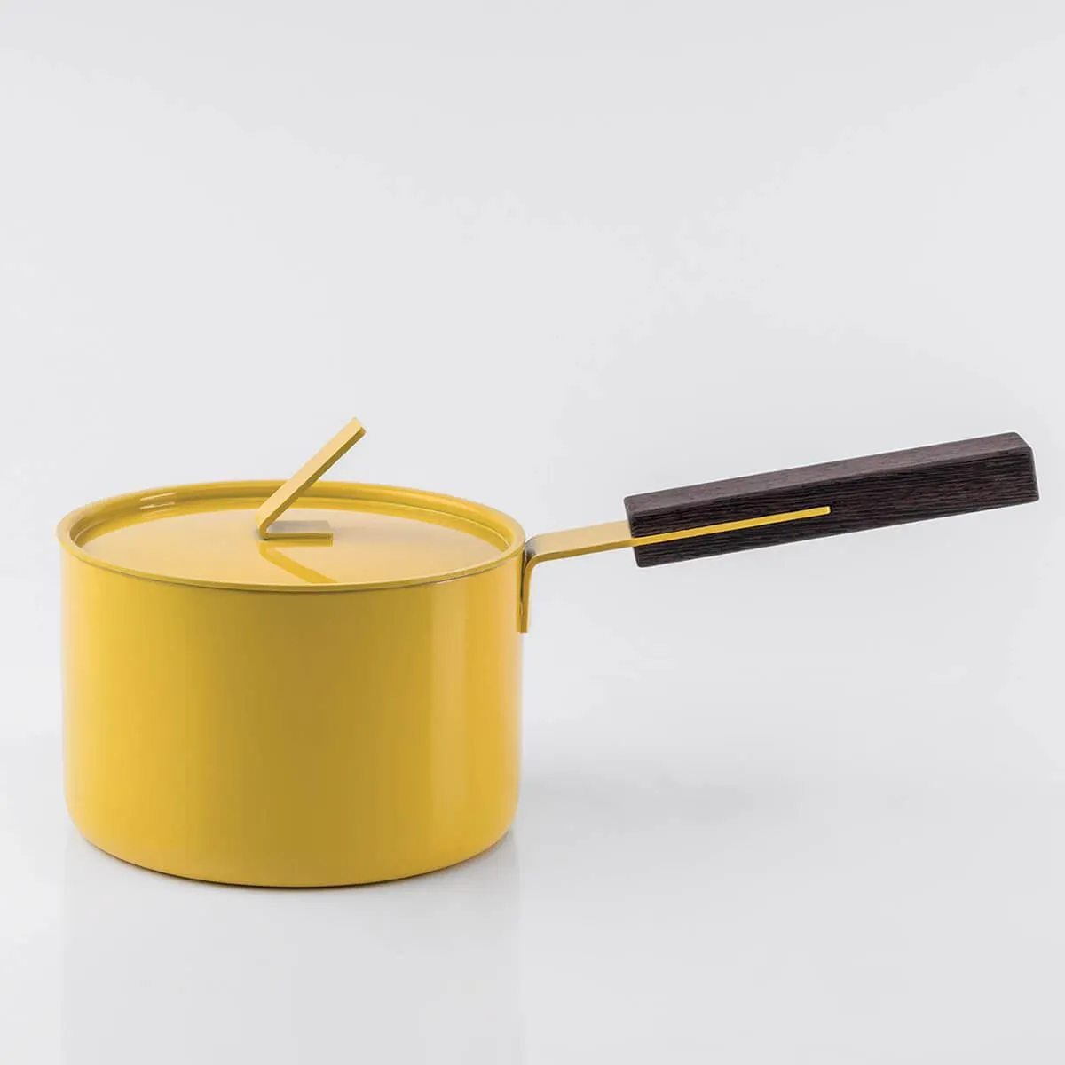 KnIndustrie The Saucepan Low Casserole with lid diam. 16 cm