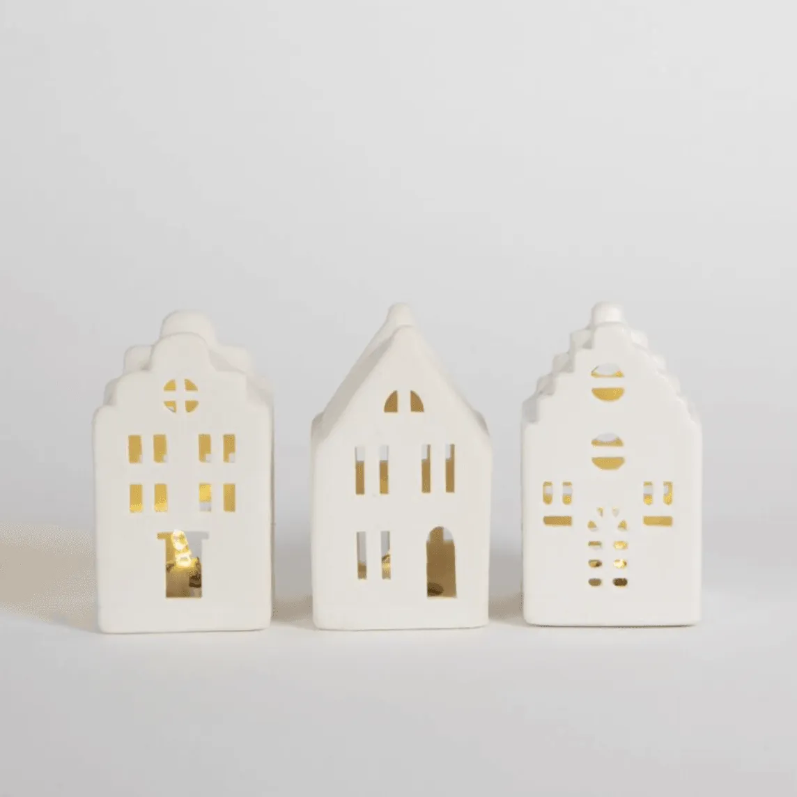 LED Standing Porcelain Village White  | Set of 3