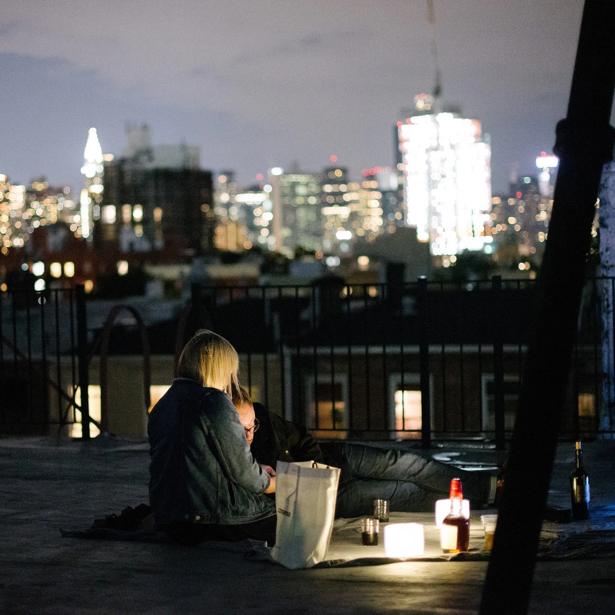 Luci Lux: Solar Inflatable Lantern