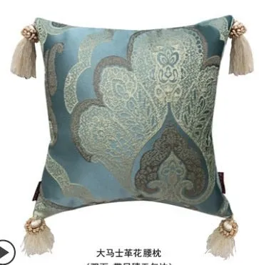 Luxurious European Jacquard Pillow Cover with Tassel