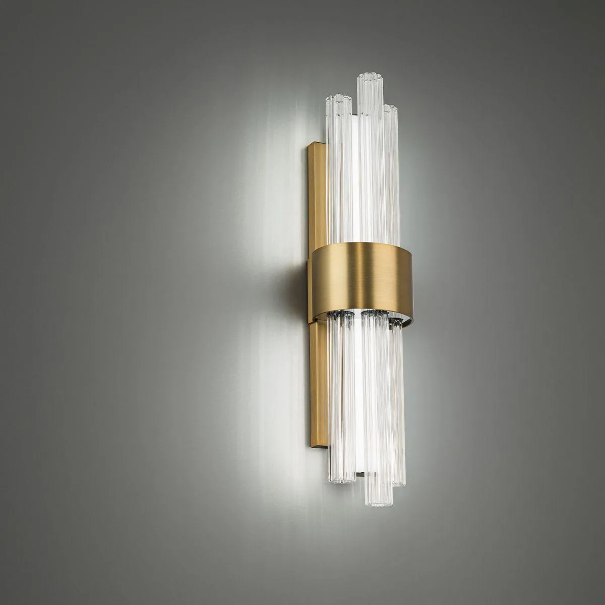 Luzerne 18 in. LED Bath Bar 3000K Brass Finish