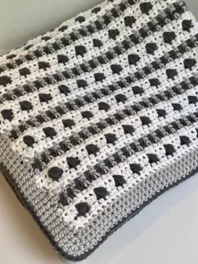 Modern Bean Stitch Baby Blanket Crochet Pattern