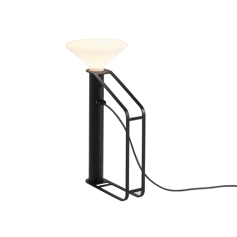 muuto | piton portable lamp | black