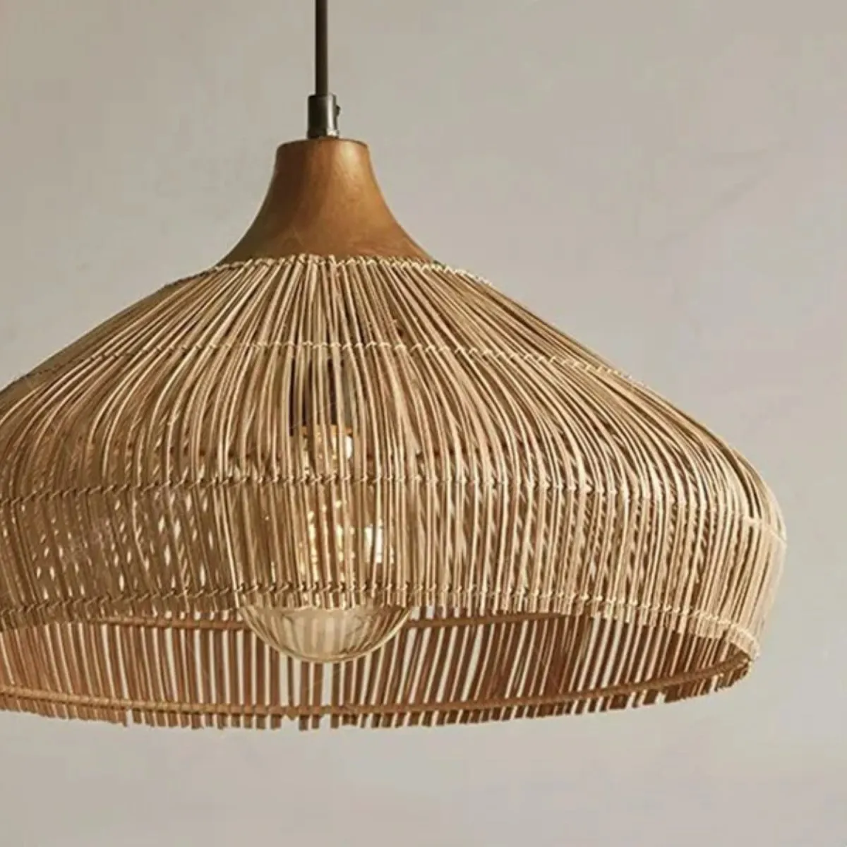 Nabat Pendant Light