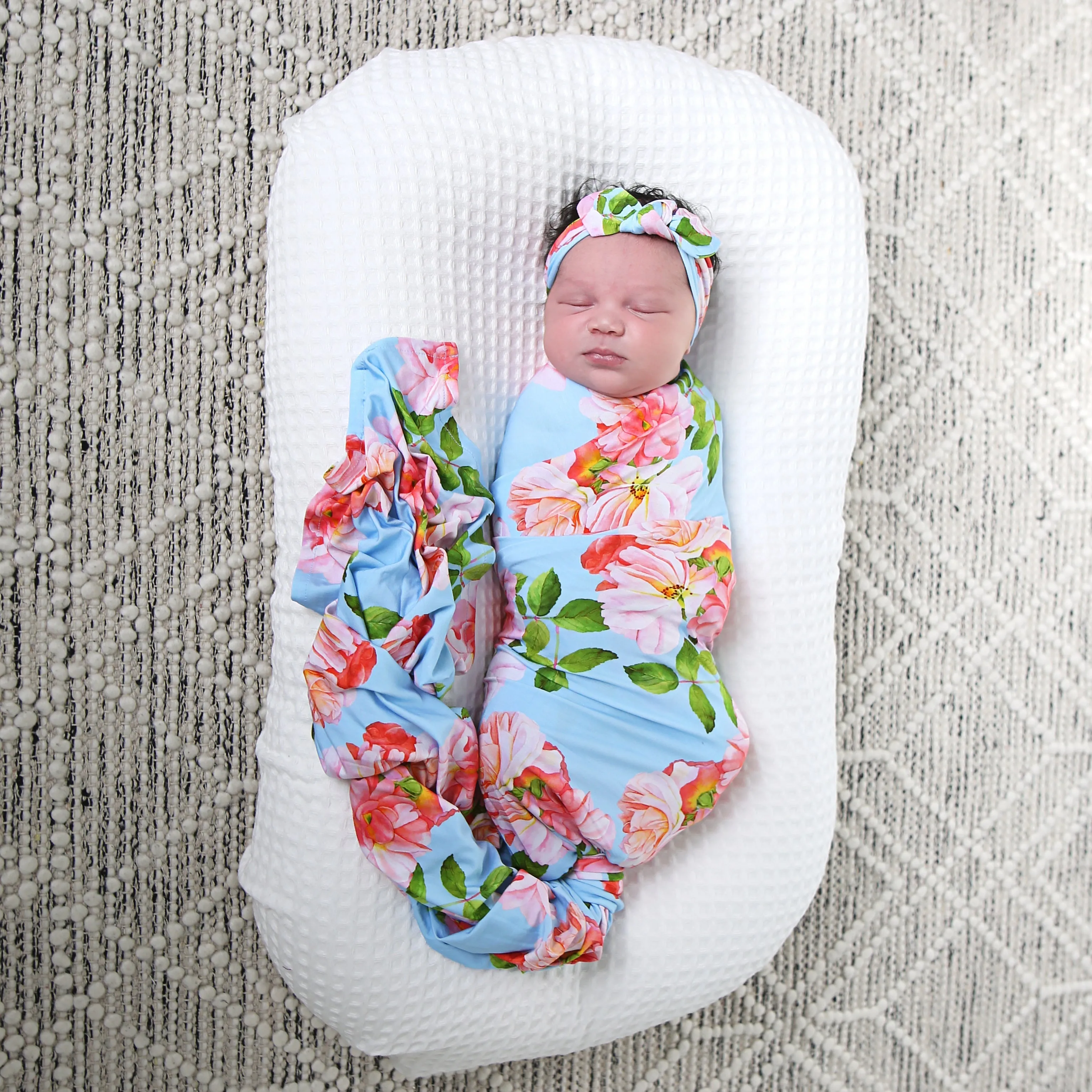 Skye SWADDLE