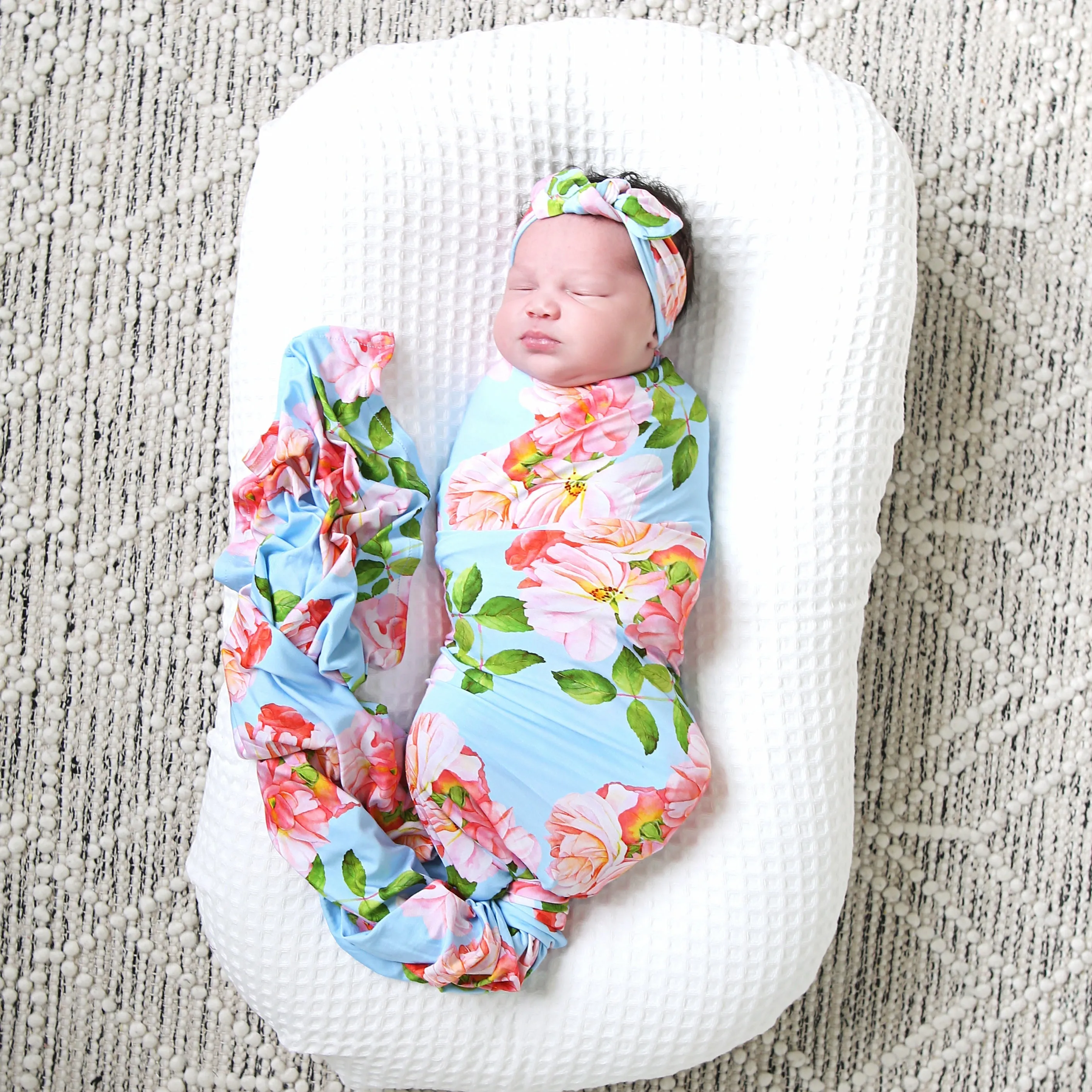 Skye SWADDLE