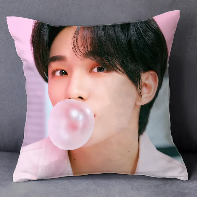 STRAY KIDS PILLOWCASE