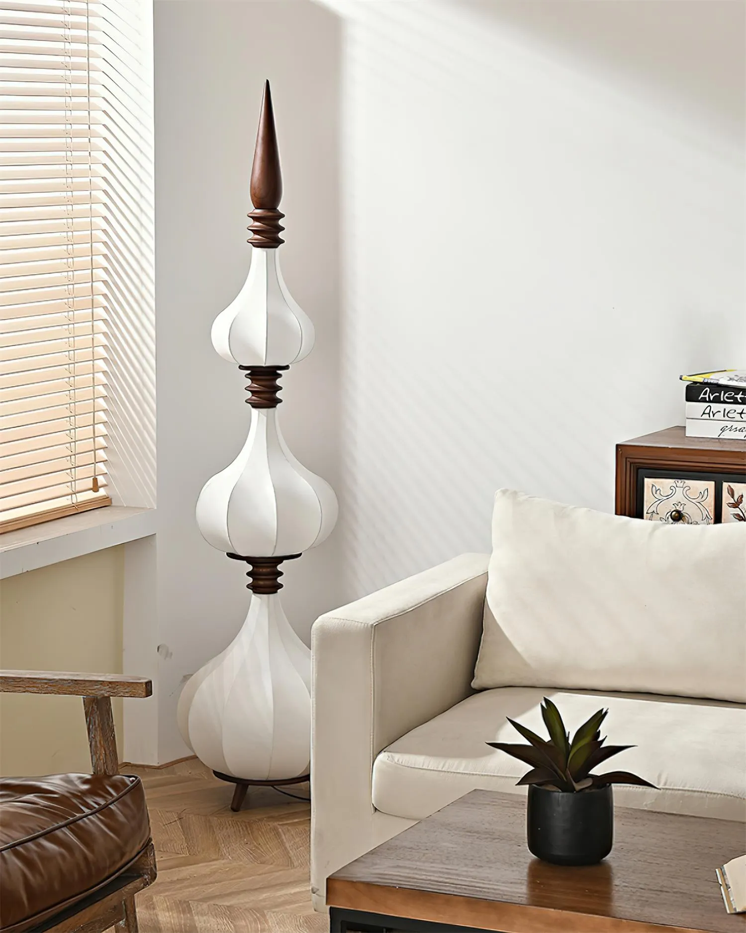 Sultano Floor Lamp