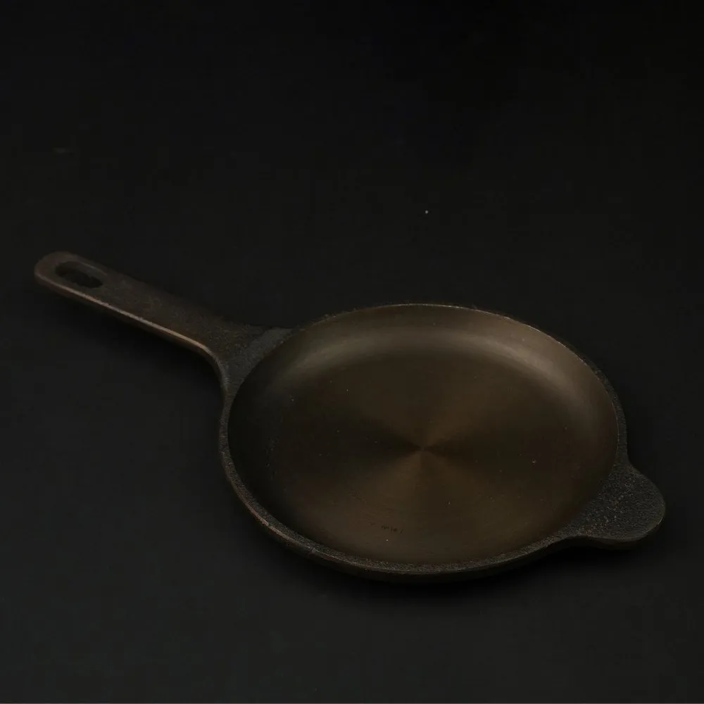 Super Smooth Handmade Cast Iron Omelette Pan